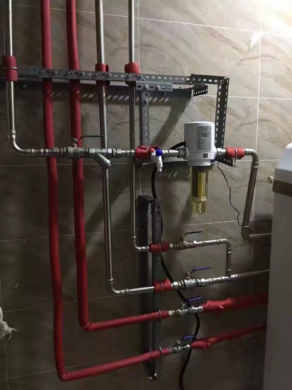 不锈钢保温水管工程案例.jpg 不锈钢保温水管工程案例.jpg